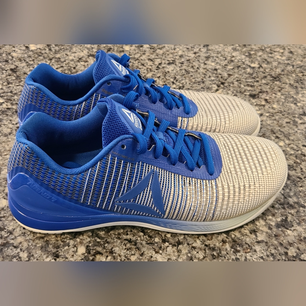 Reebok Nano 8 size US 9/EUR 42 NWOT